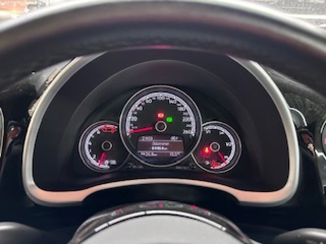VOLKSWAGEN The BEETLE