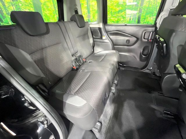 DELICA D:2 CUSTOM 2WD