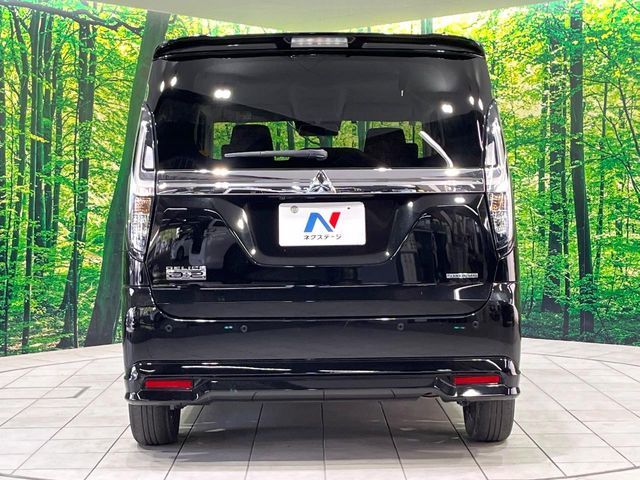 DELICA D:2 CUSTOM 2WD