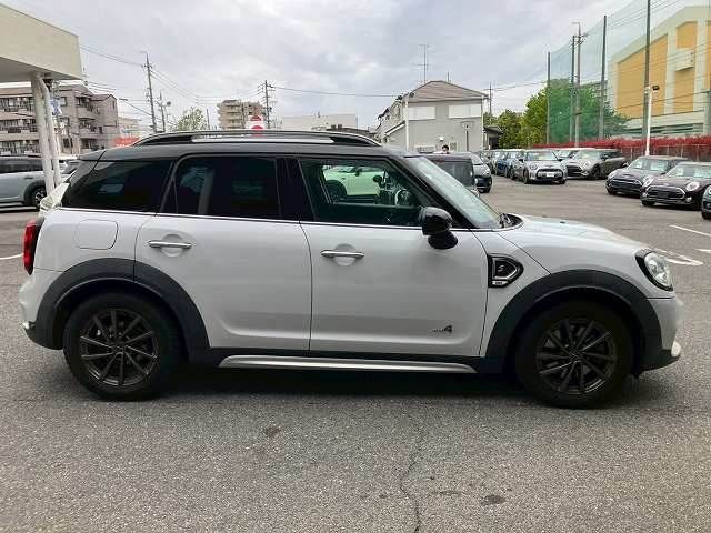 BMW MINI COOPER SD CROSSOVER