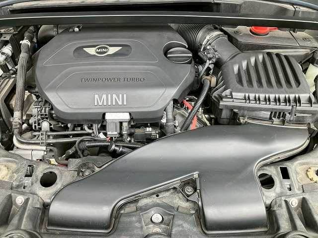 BMW MINI COOPER SD CROSSOVER