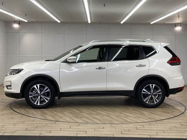 X-TRAIL 4WD