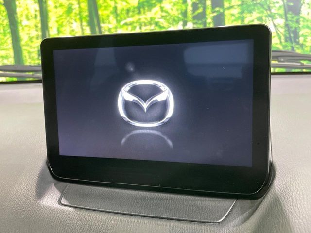 MAZDA2