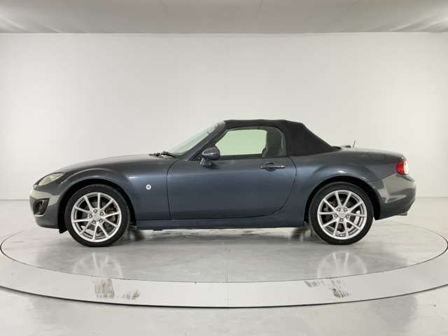 ROADSTER