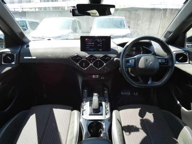 CITROEN DS3 CROSSBACK E-TENSE
