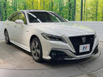 CROWN sedan hybrid 4WD