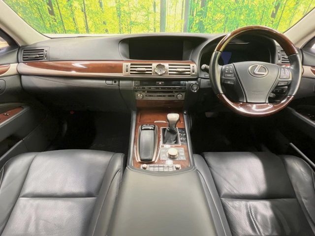 LEXUS LS460L