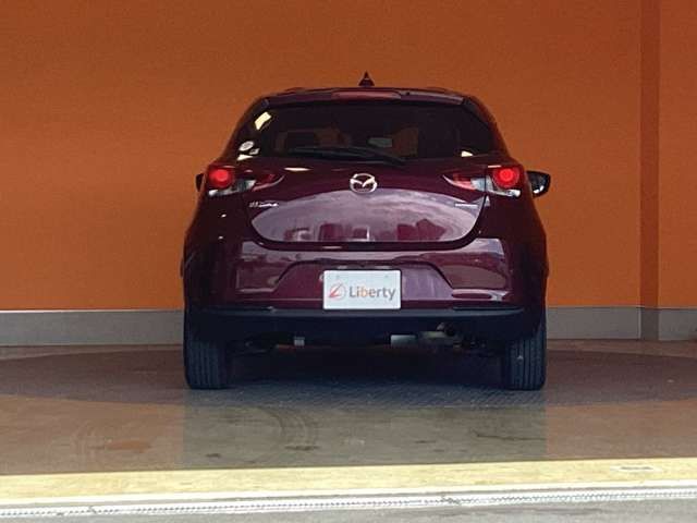 MAZDA2