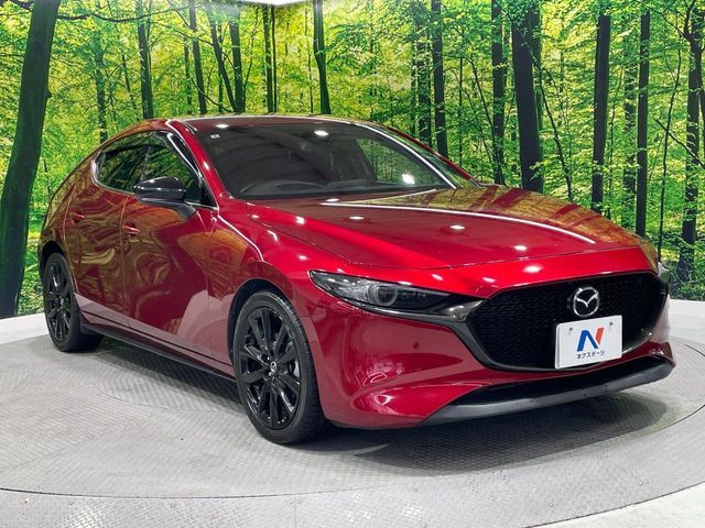 MAZDA3 FASTBACK