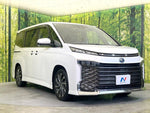 VOXY HYBRID