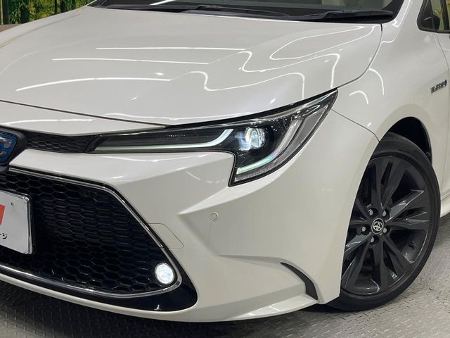 COROLLA sedan HYBRID