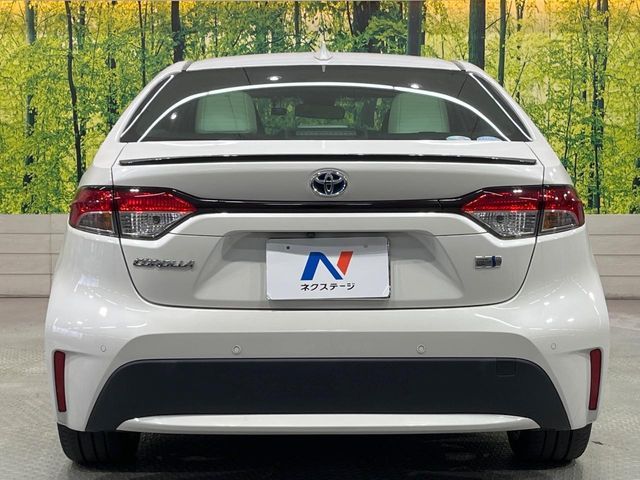 COROLLA sedan HYBRID