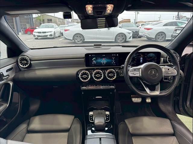 MERCEDES BENZ CLA class