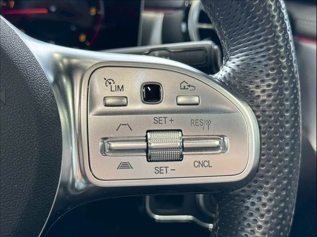 MERCEDES BENZ CLA class