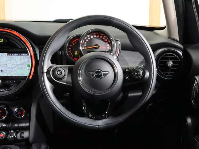 MINI COOPER 5DOOR