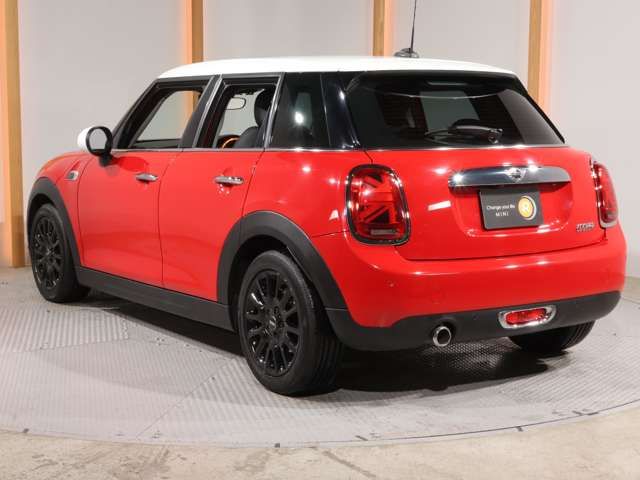 MINI COOPER 5DOOR