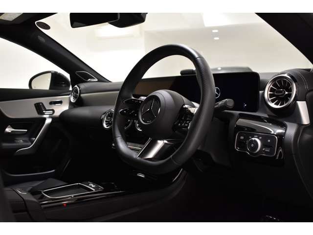 MERCEDES BENZ CLA class