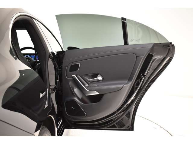 MERCEDES BENZ CLA class