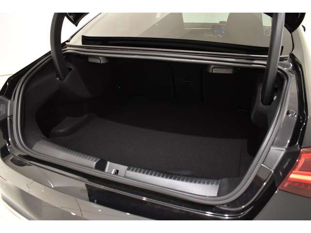 MERCEDES BENZ CLA class
