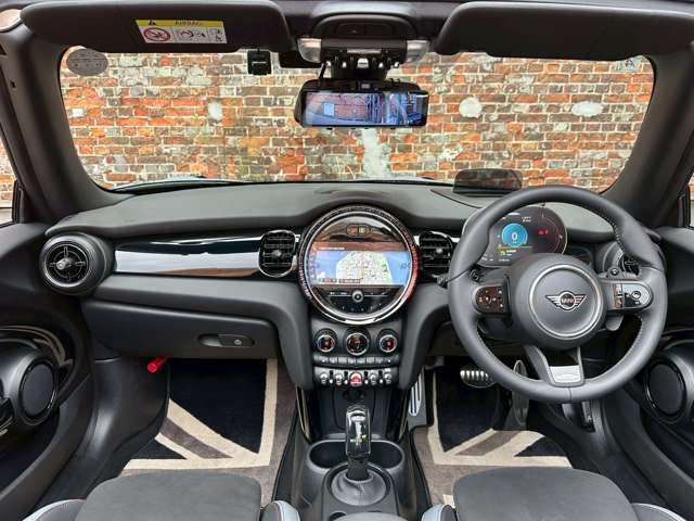 MINI open