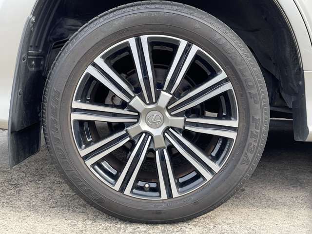 LEXUS LX570 AWD