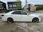 CROWN sedan hybrid
