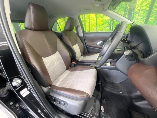YARIS CROSS HYBRID