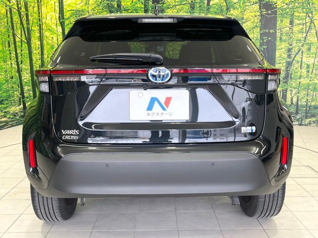 YARIS CROSS HYBRID