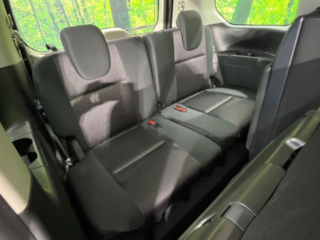 SERENA  S-HYBRID 4WD