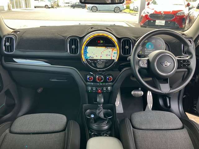 MINI COOPER S E CROSSOVER