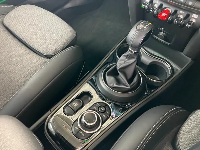 MINI COOPER S E CROSSOVER