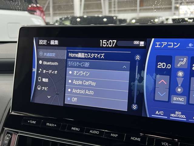 CROWN sedan hybrid