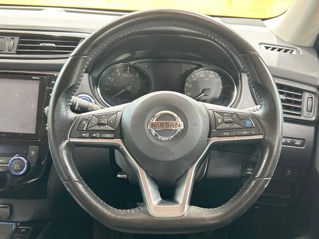 X-TRAIL 2WD
