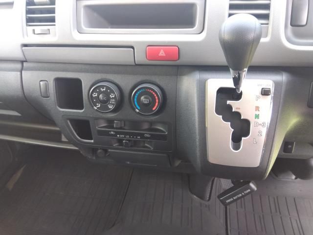HIACE van 2WD