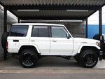 LANDCRUISER van