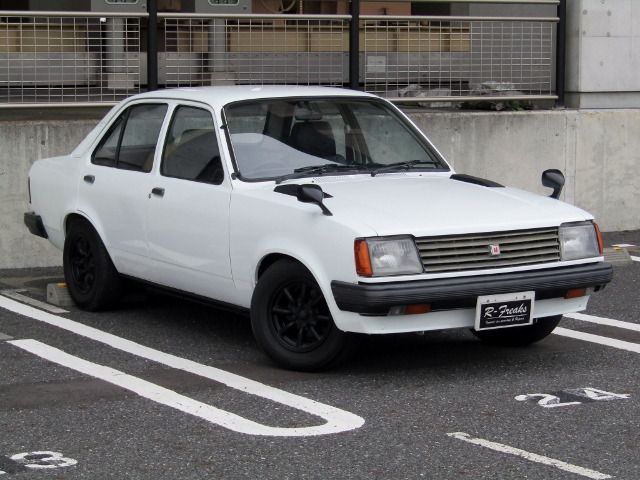 GEMINI sedan