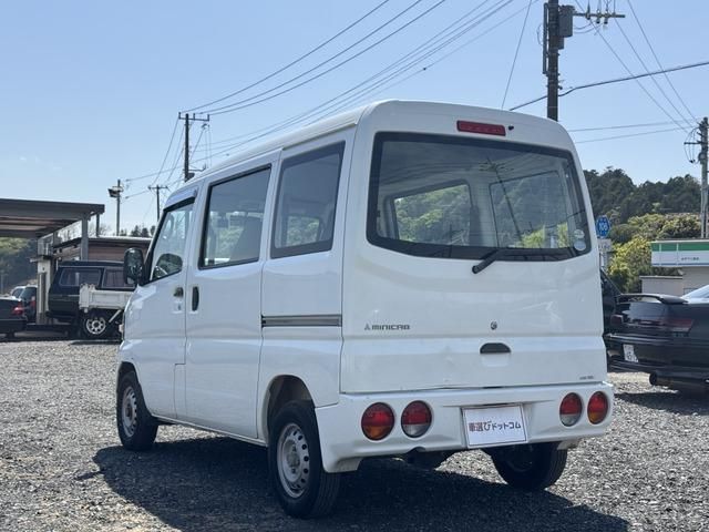 MINICAB van