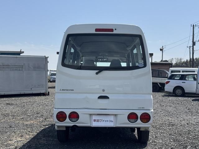 MINICAB van