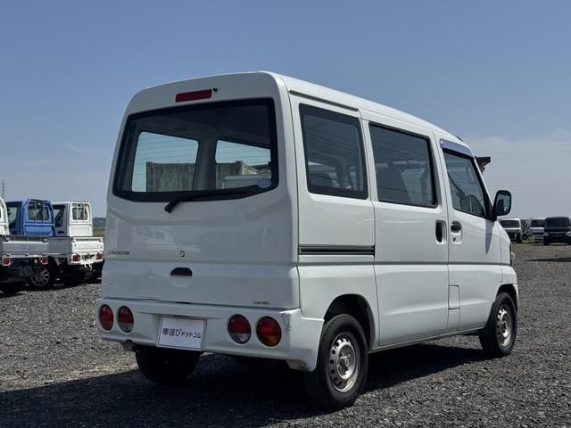 MINICAB van