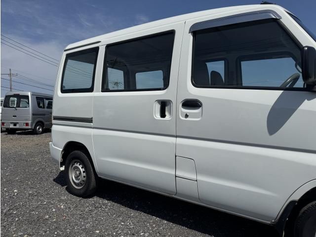 MINICAB van