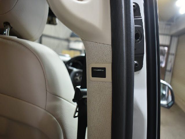 MERCEDES BENZ V class