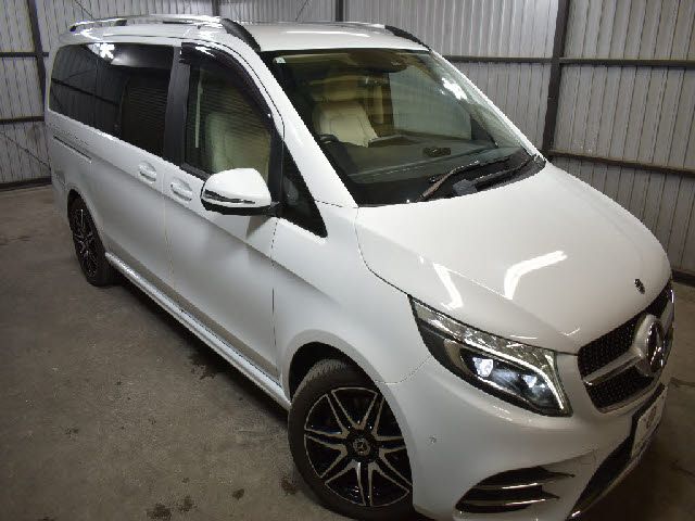 MERCEDES BENZ V class