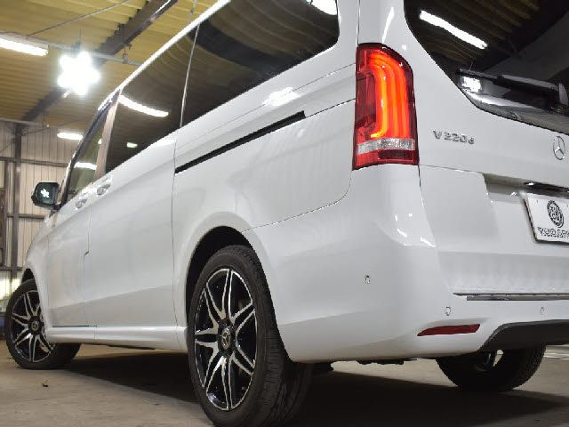 MERCEDES BENZ V class