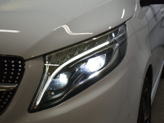 MERCEDES BENZ V class
