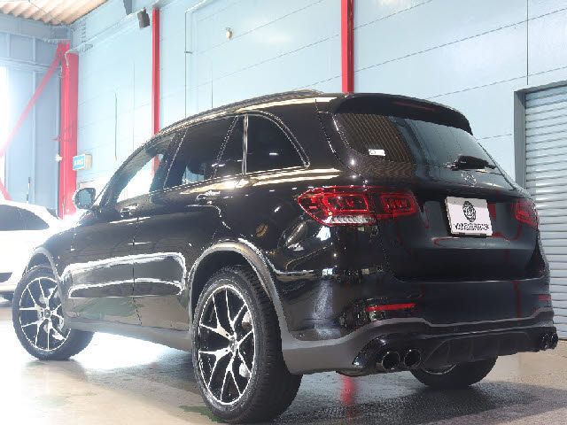 MERCEDES AMG GLC-class