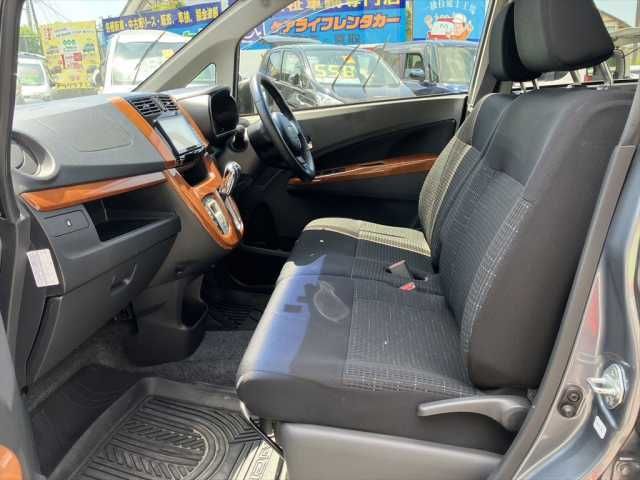 MOVE CUSTOM