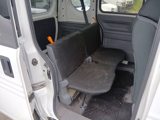 N-VAN
