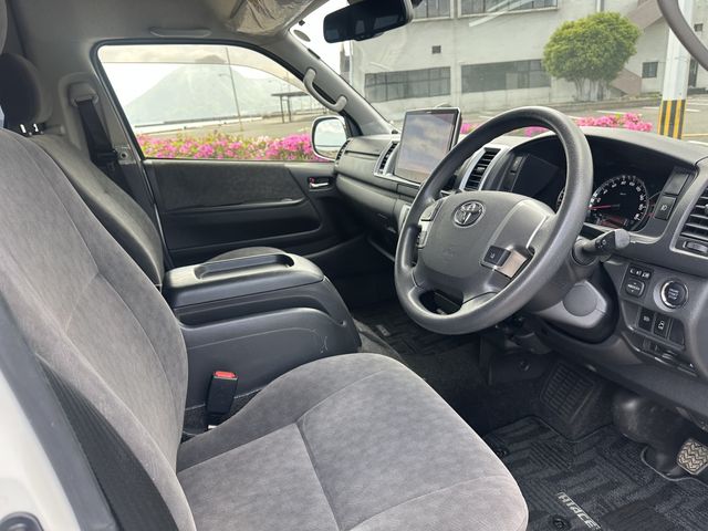 HIACE wagon