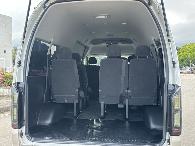 HIACE wagon