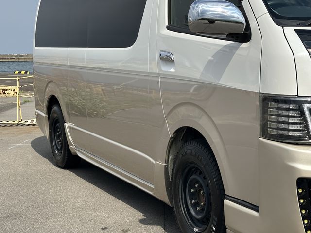 HIACE wagon